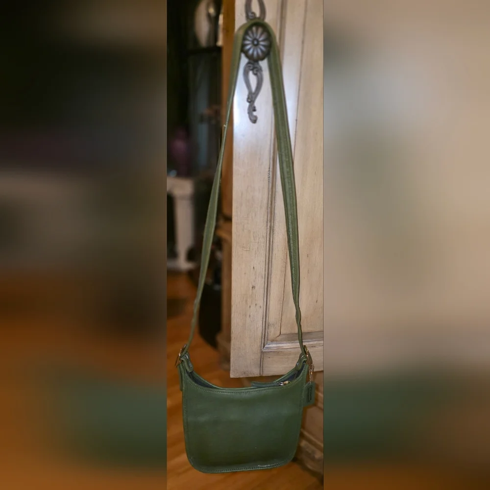VINTAGE COACH LEGACY JANICE 9550 CROSDBODY Sage GREEN LEATHER BAG PURSE Adjust - Picture 2 of 12
